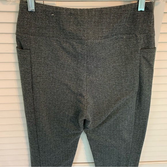 Soft Surroundings Gray Herringbone Leggings Womens S Pull-On Pockets 26" Inseam - Picture 7 of 13